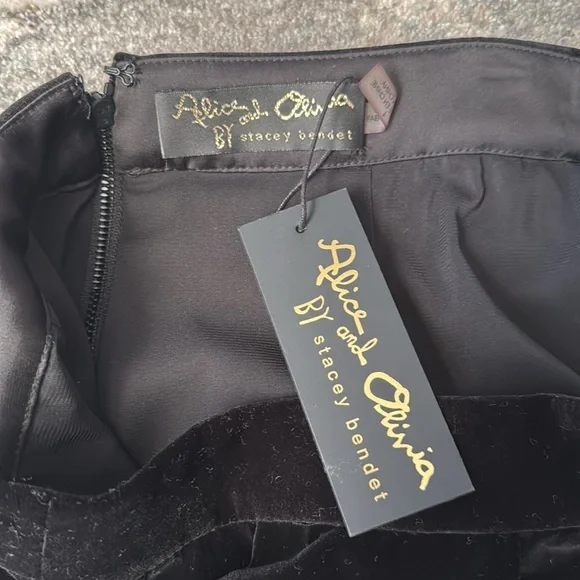 NWT Alice and Olivia Skirt By Stacey Bendet - Picture 5 of 8